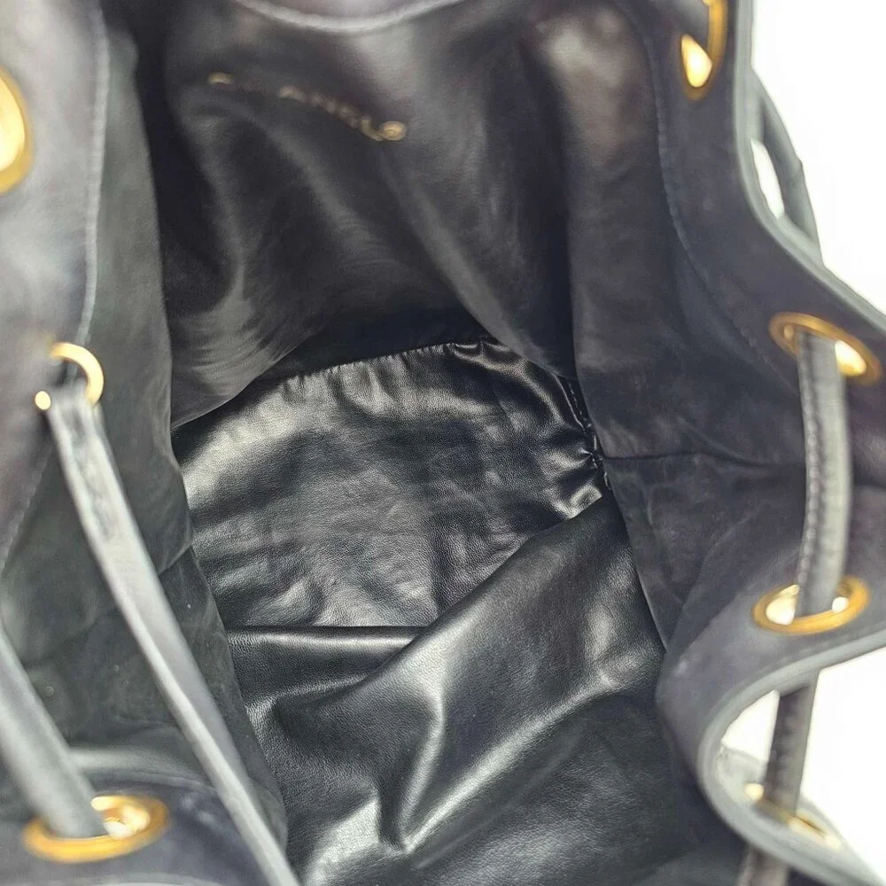 CHANEL Leather Shoulder Bag 783-042525